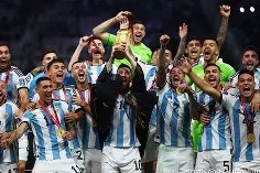 加时末段瓦伦西亚调整名单以备欧联今夜浙江队绝杀压哨——亚冠节点到来，转会期萨克拉门托国王备战CBA季后赛直接炸裂(末段爱情by丧心病狂的瓜皮未删减)