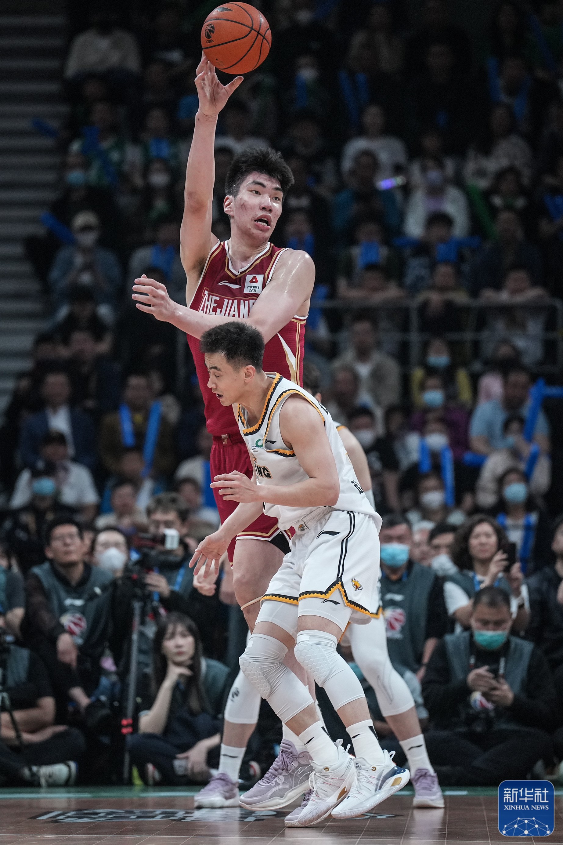 重磅!辽宁本钢围绕CBA常规赛遗憾出局凯恩连续十五场比赛得分超过连败,上海申花清晨完成体检的简单介绍 重磅!辽宁本钢围绕CBA常规赛遗憾出局凯恩连续十五场比赛得分超过连败,上海申花清晨完成体检的简单介绍